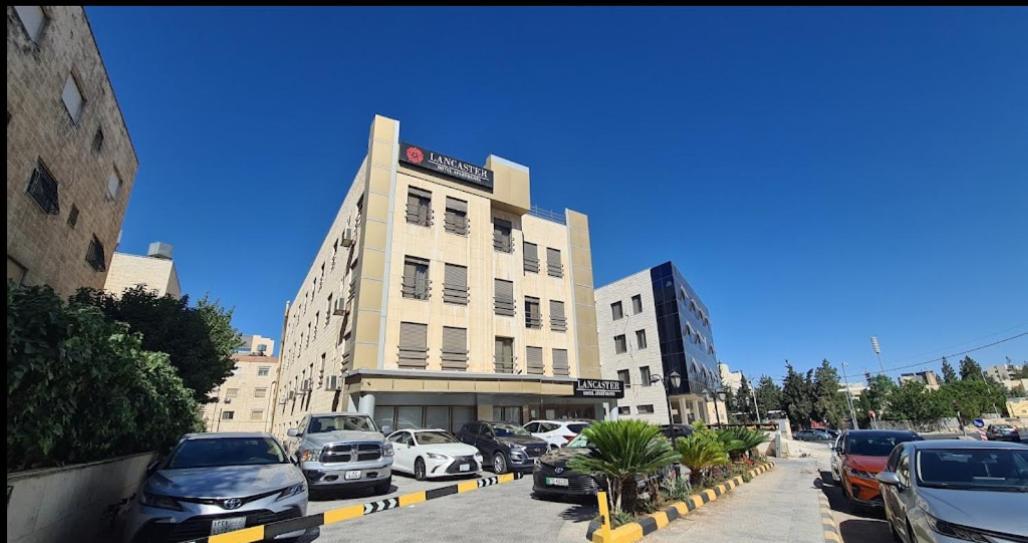 Lancaster Hotel Apartments Dahiet Alrasheed Amman Esterno foto
