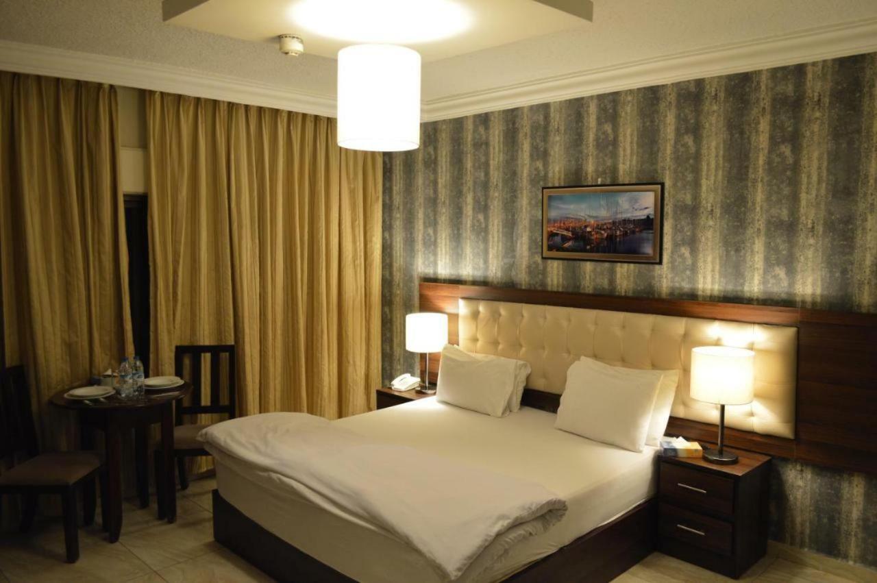 Lancaster Hotel Apartments Dahiet Alrasheed Amman Esterno foto